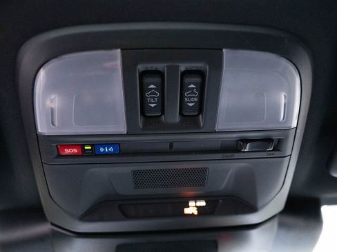 Used 2024 Subaru Crosstrek 2.5i Wilderness w/ Crosstrek Mirror Package image 31