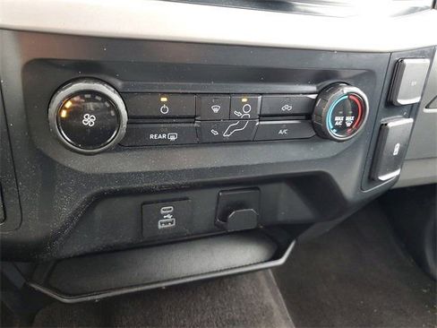 Used 2022 Ford F150 XLT image 22