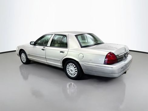 Used 2008 Mercury Grand Marquis GS RWD image 5