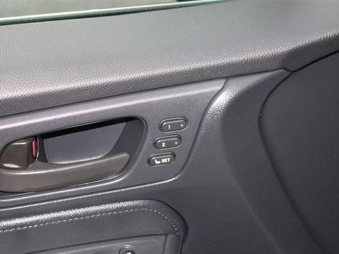 Used 2025 Honda Odyssey EX-L image 12