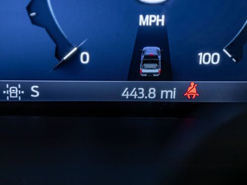 Used 2026 Ford F250 Platinum w/ Platinum Plus Package image 18