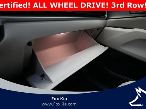 Certified 2024 Kia Sorento S w/ Panoramic Sunroof Package image 30