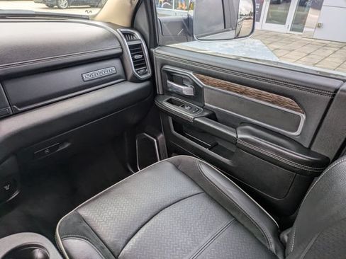 Used 2021 RAM 2500 Laramie AWD/4WD image 18
