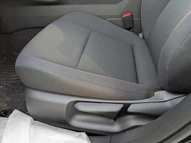 New 2026 Toyota Prius Plug-In Hybrid FWD image 4