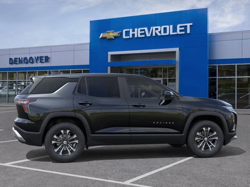 New 2026 Chevrolet Equinox LT w/ Convenience Package II image 29