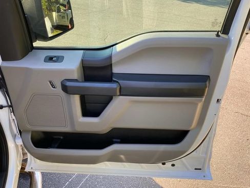 Used 2018 Ford F150 XL w/ Equipment Group 101A Mid RWD image 37
