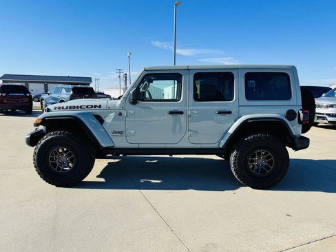 Used 2023 Jeep Wrangler Unlimited Rubicon w/ Xtreme 35 Tire Package image 34