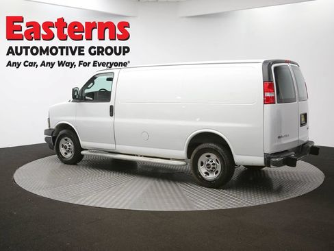Used 2020 GMC Savana 2500 w/ Driver Convenience Package RWD image 58