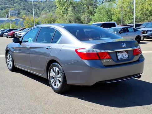 Used 2013 Honda Accord LX image 7