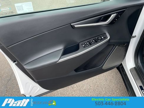 Used 2023 Kia EV6 Wind w/ Wind Technology Package AWD/4WD image 22