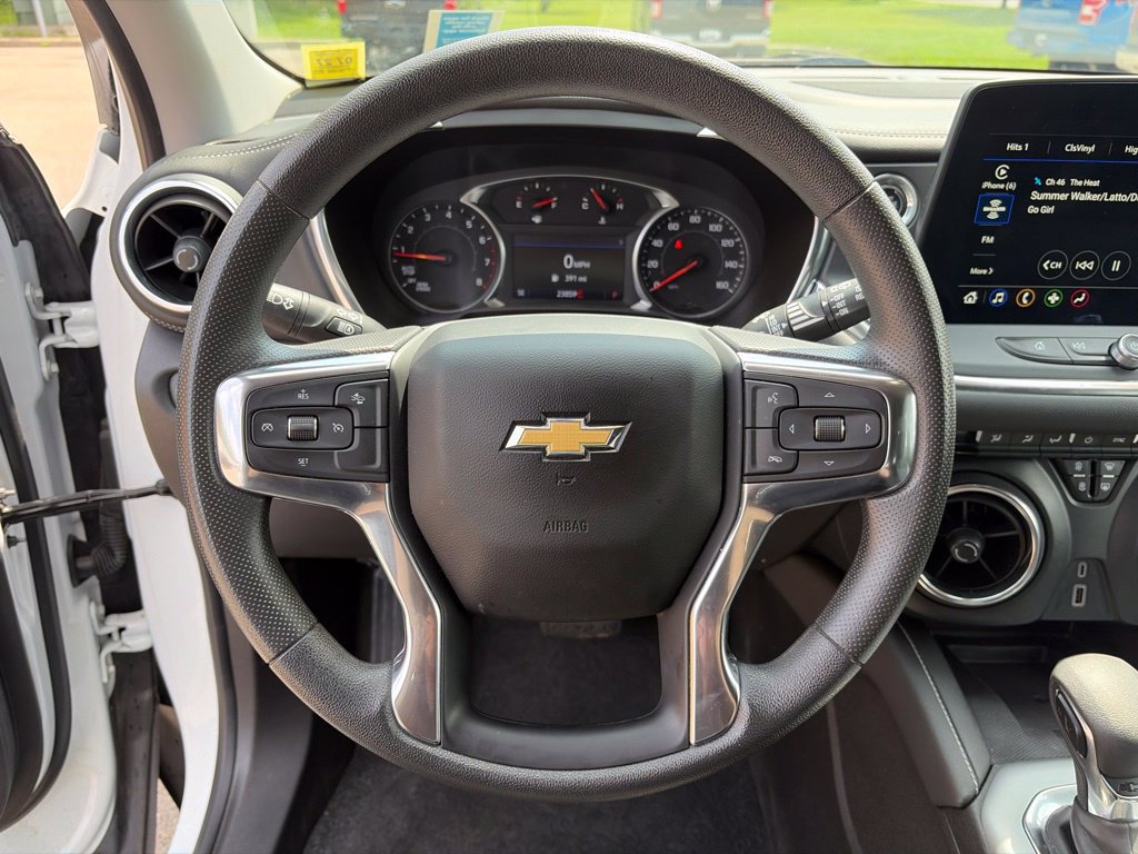 Used 2024 Chevrolet Blazer LT w/ Convenience Package FWD image 25