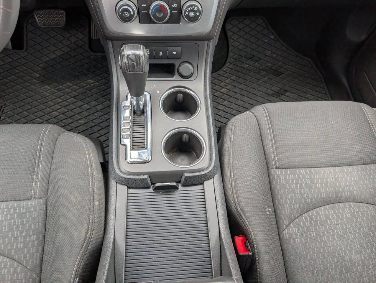 Used 2013 GMC Acadia SLE FWD image 33