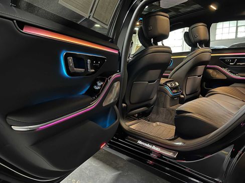 Certified 2023 Mercedes-Benz S 580 4MATIC Sedan image 18