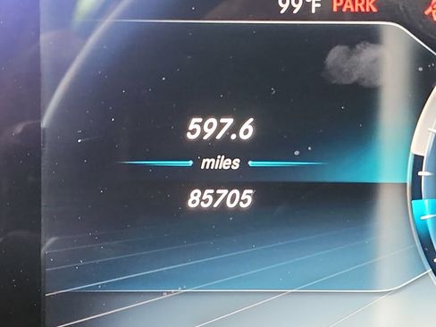 Used 2019 Mercedes-Benz E 450 4MATIC Wagon image 12