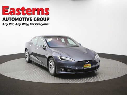 Used 2017 Tesla Model S 90D AWD/4WD image 46