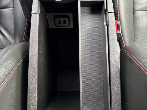 Used 2024 Chevrolet Equinox RS w/ RS Leather Package image 16