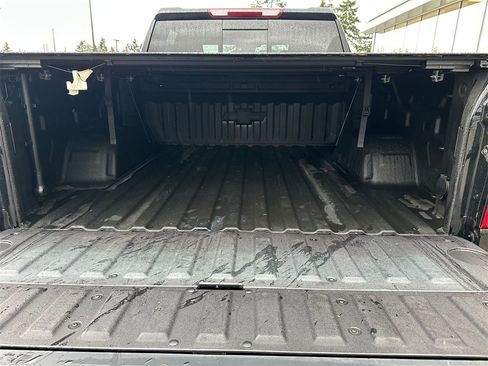 Used 2024 Chevrolet Silverado 1500 LT image 14