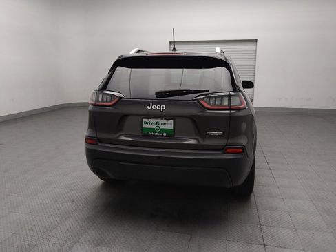 Used 2019 Jeep Cherokee Latitude Plus FWD image 7
