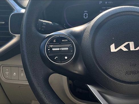 Used 2023 Kia Soul LX w/ LX Technology Package image 22