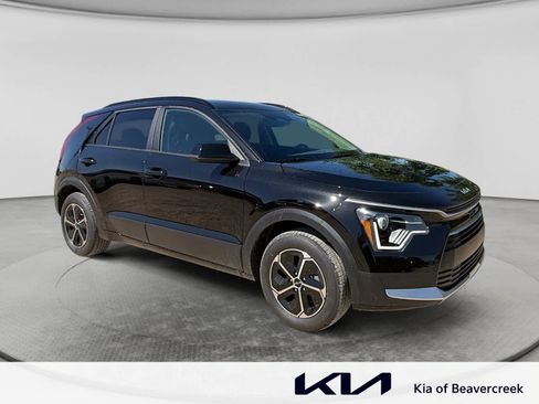 New 2026 Kia Niro LX FWD image 3