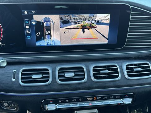 New 2026 Mercedes-Benz GLS 450 4MATIC image 11