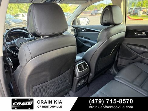 Used 2016 Kia Sorento EX FWD image 26
