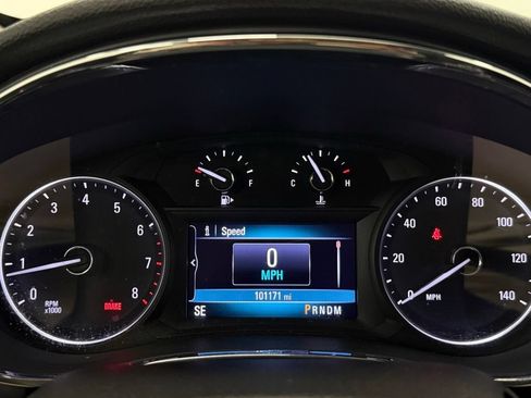 Used 2022 Buick Encore Preferred w/ Safety Package AWD/4WD image 20