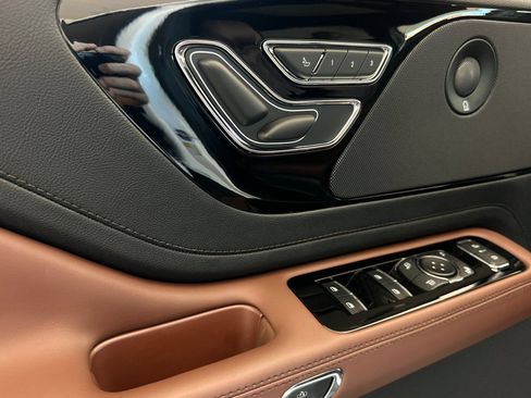 New 2026 Lincoln Aviator Reserve w/ Illumination Package RWD image 10