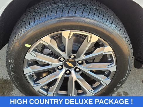 New 2026 Chevrolet Tahoe High Country image 5