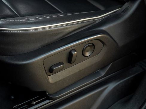 Used 2023 Chevrolet Tahoe Premier image 31