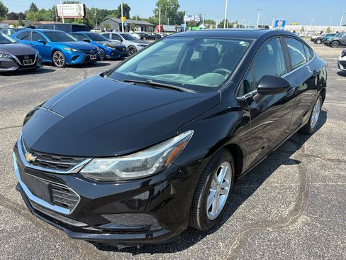 Used 2016 Chevrolet Cruze LT FWD image 7
