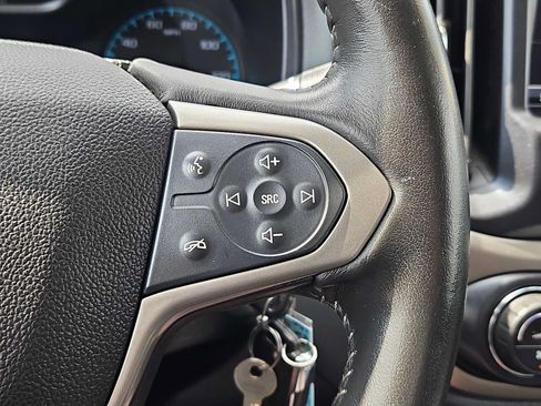 Used 2015 Chevrolet Colorado Z71 AWD/4WD image 24