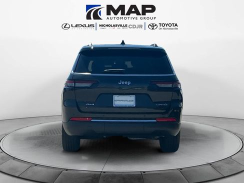 Used 2023 Jeep Grand Cherokee L Limited image 4