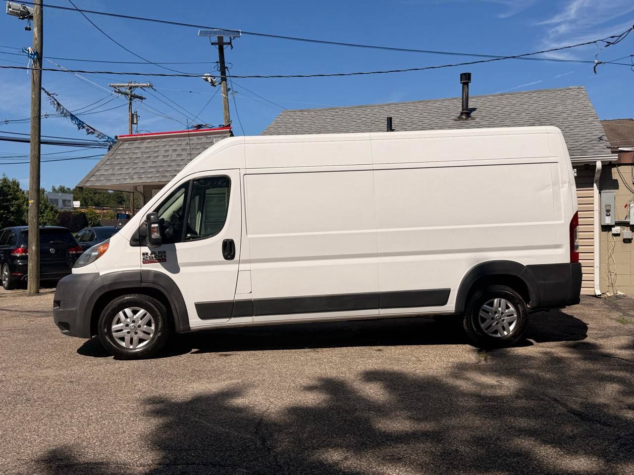 Used 2015 RAM ProMaster 2500 w/ Mopar Trailer Tow Group FWD image 3