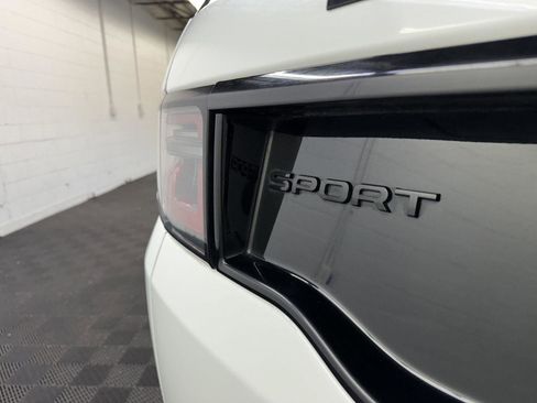 Used 2022 Land Rover Discovery Sport SE R-Dynamic image 7