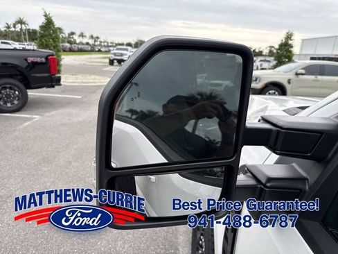 New 2026 Ford F250 Lariat w/ Black Appearance Package AWD/4WD image 8