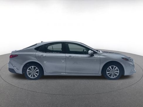 Used 2025 Toyota Camry LE image 15