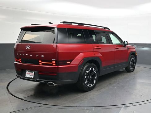 Used 2024 Hyundai Santa Fe SEL image 4