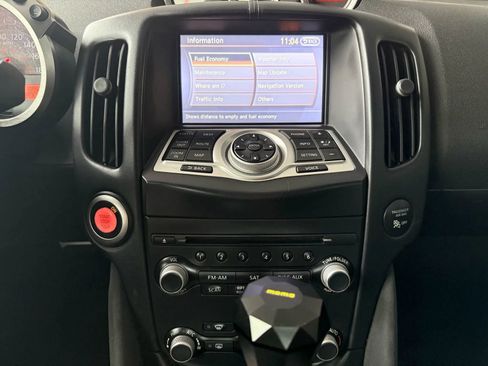 Used 2015 Nissan 370Z Touring Sport image 29
