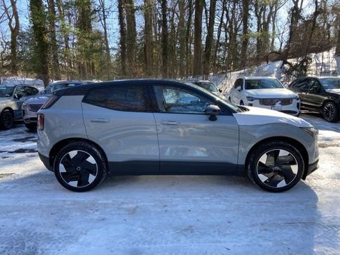New 2026 Volvo EX30 Plus image 8