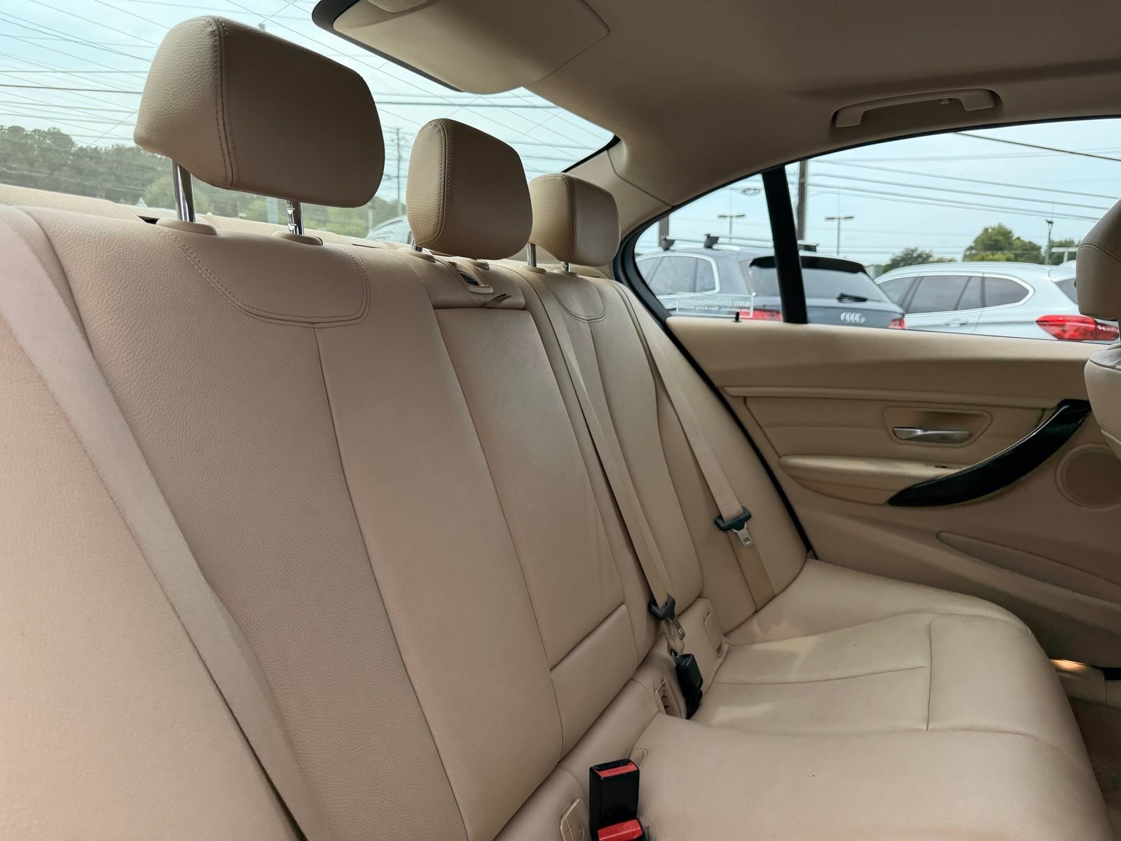 Used 2015 BMW 328i xDrive Sedan AWD/4WD image 32