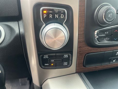 Used 2016 RAM 1500 Laramie image 18