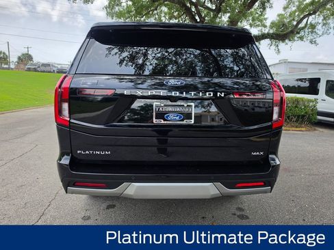 New 2026 Ford Expedition Max Platinum w/ Platinum Ultimate Package AWD/4WD image 4