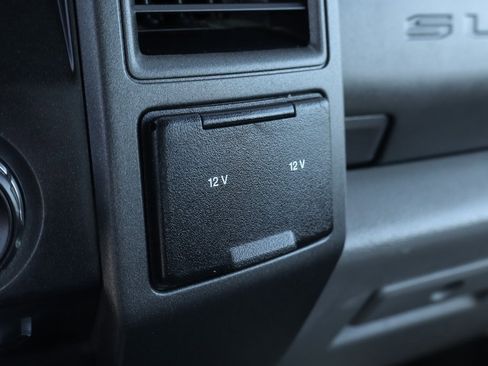 Used 2018 Ford F250 XL w/ Power Equipment Group image 37