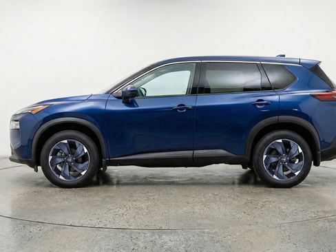 Used 2025 Nissan Rogue SV image 5