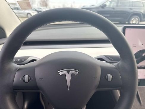 Used 2022 Tesla Model 3 Performance image 28