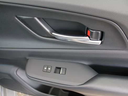 New 2026 Toyota Prius Plug-In Hybrid FWD image 42