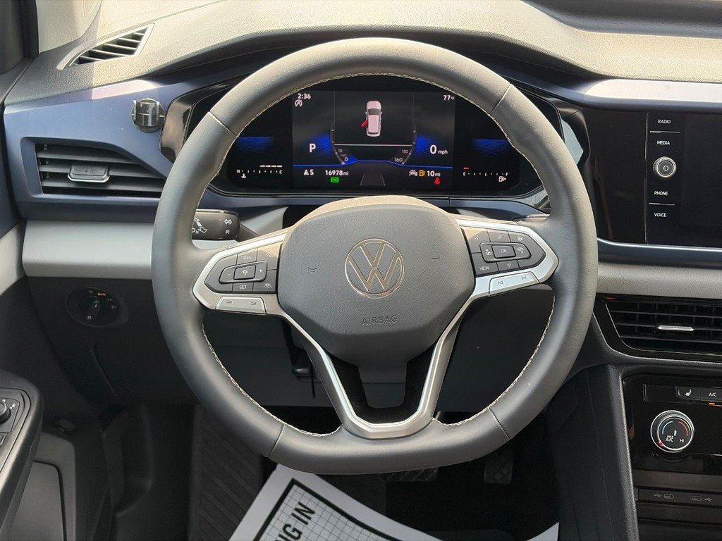 Used 2023 Volkswagen Taos SE w/ Black Wheel Package FWD image 13