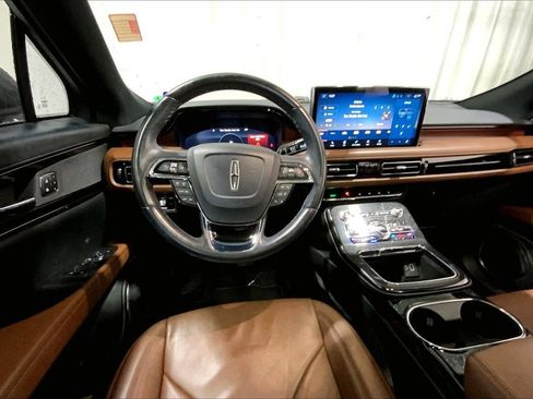 Used 2023 Lincoln Nautilus Reserve w/ Monochromatic Package AWD/4WD image 14