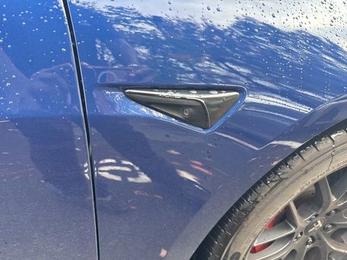 Used 2021 Tesla Model 3 Performance image 3